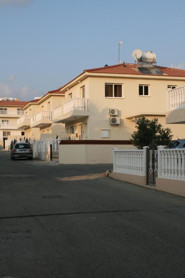 Nissi Villa Ayía Nápa Extérieur photo