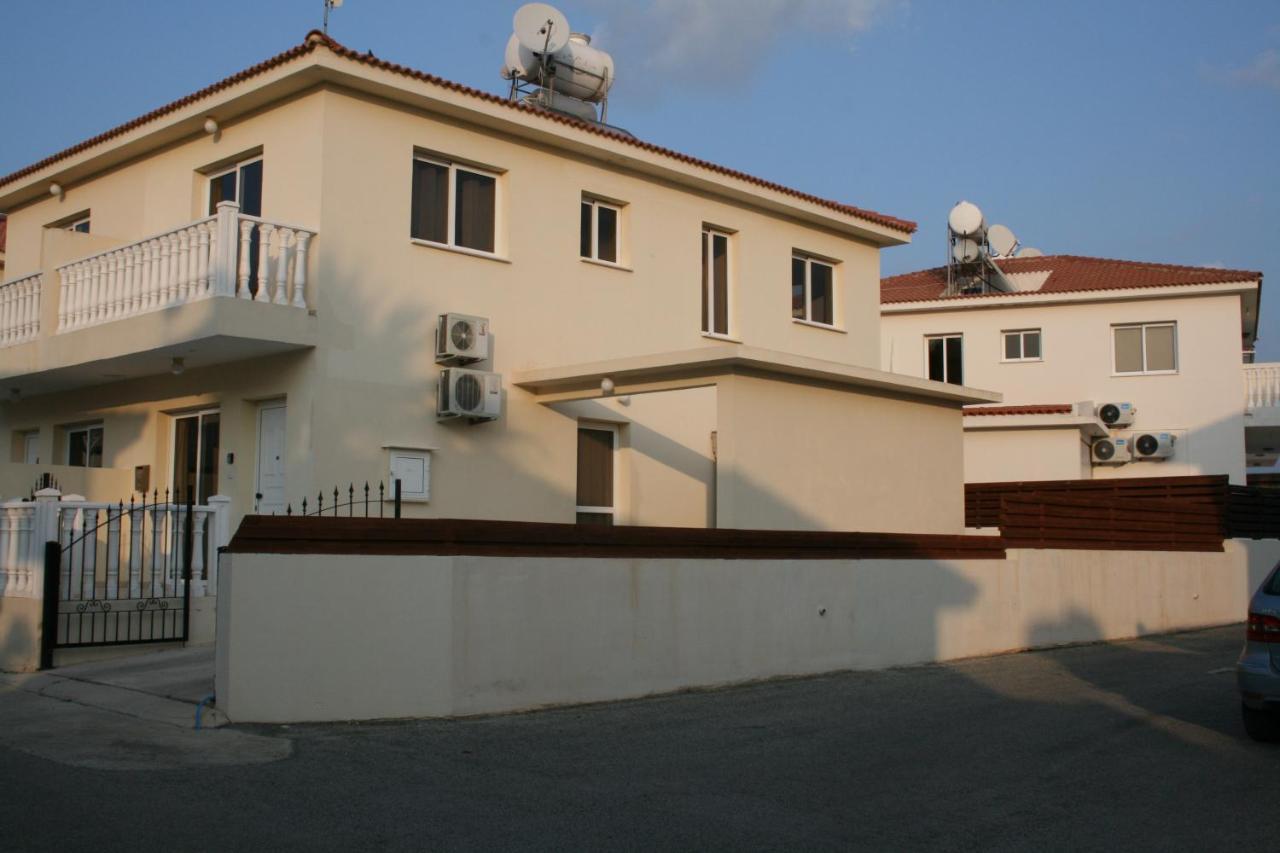 Nissi Villa Ayía Nápa Extérieur photo