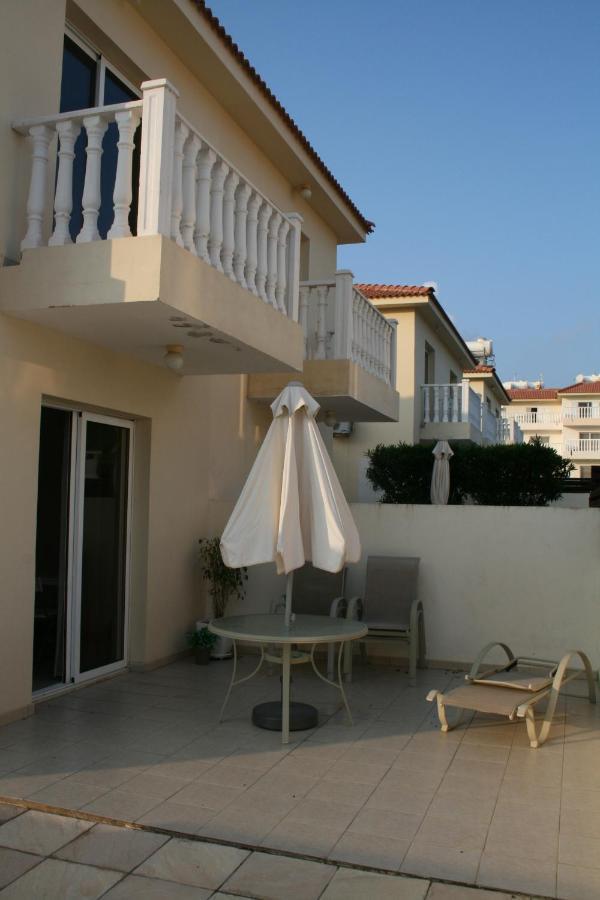 Nissi Villa Ayía Nápa Extérieur photo